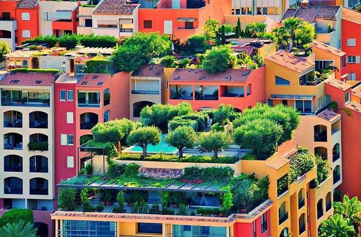 Un jardin d'entreprise peut s'adapter précisément aux contraintes de lieu et de budget.